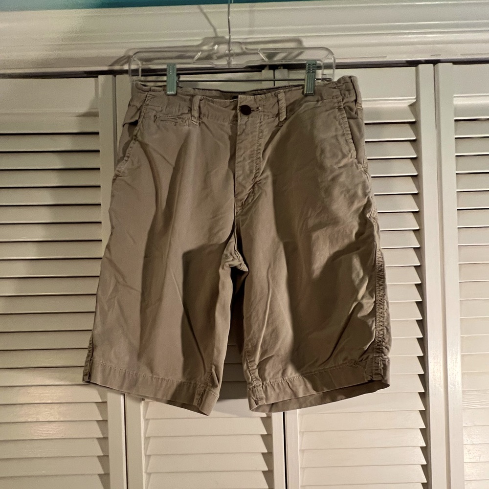 American Eagle Next level flex tan shorts, waist 30